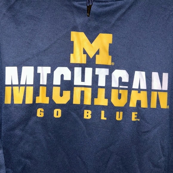 🏈🏟️ University of Michigan Wolverines Marquee Stadium Navy Polyester Hoodie 🏈 - Picture 8 of 14